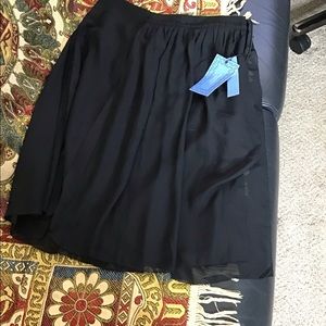 Simply Vera Wang Black Skirt
